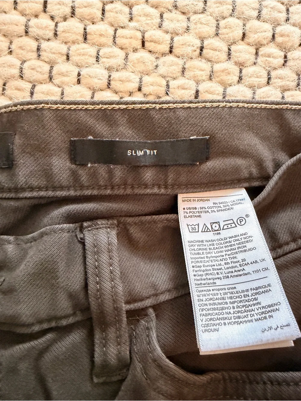 Banana Republic Men’s Traveler Pant Slim - Olive & Off White